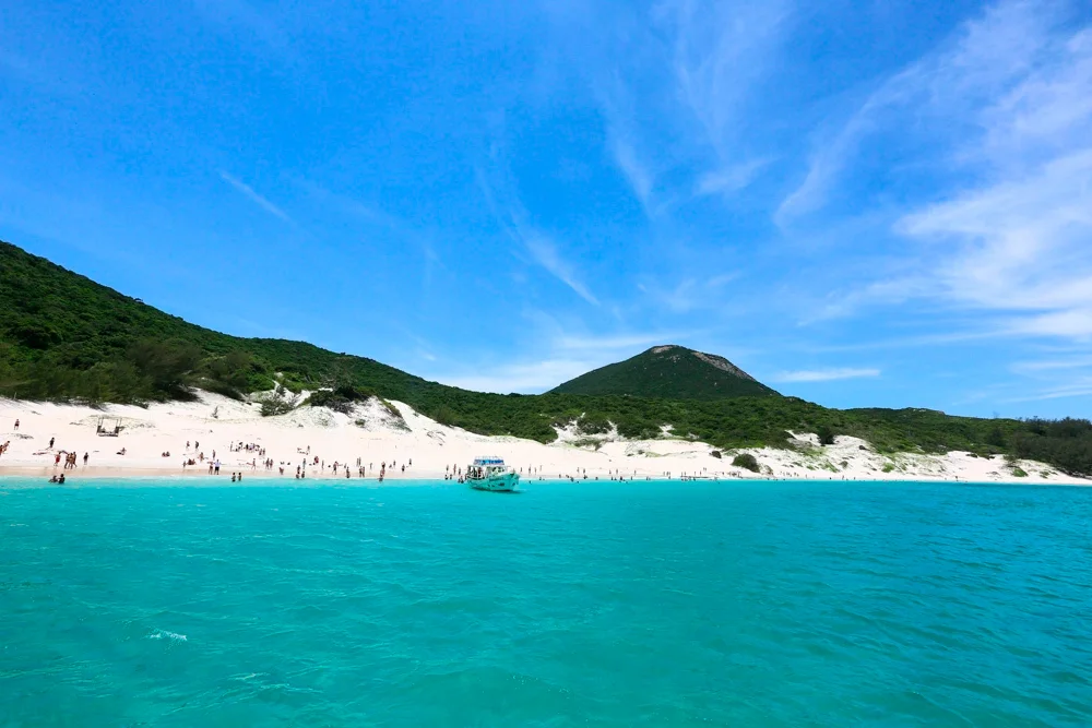 Scenic views of Rio de Janeiro with urban landscapes and nature during tourist experiences